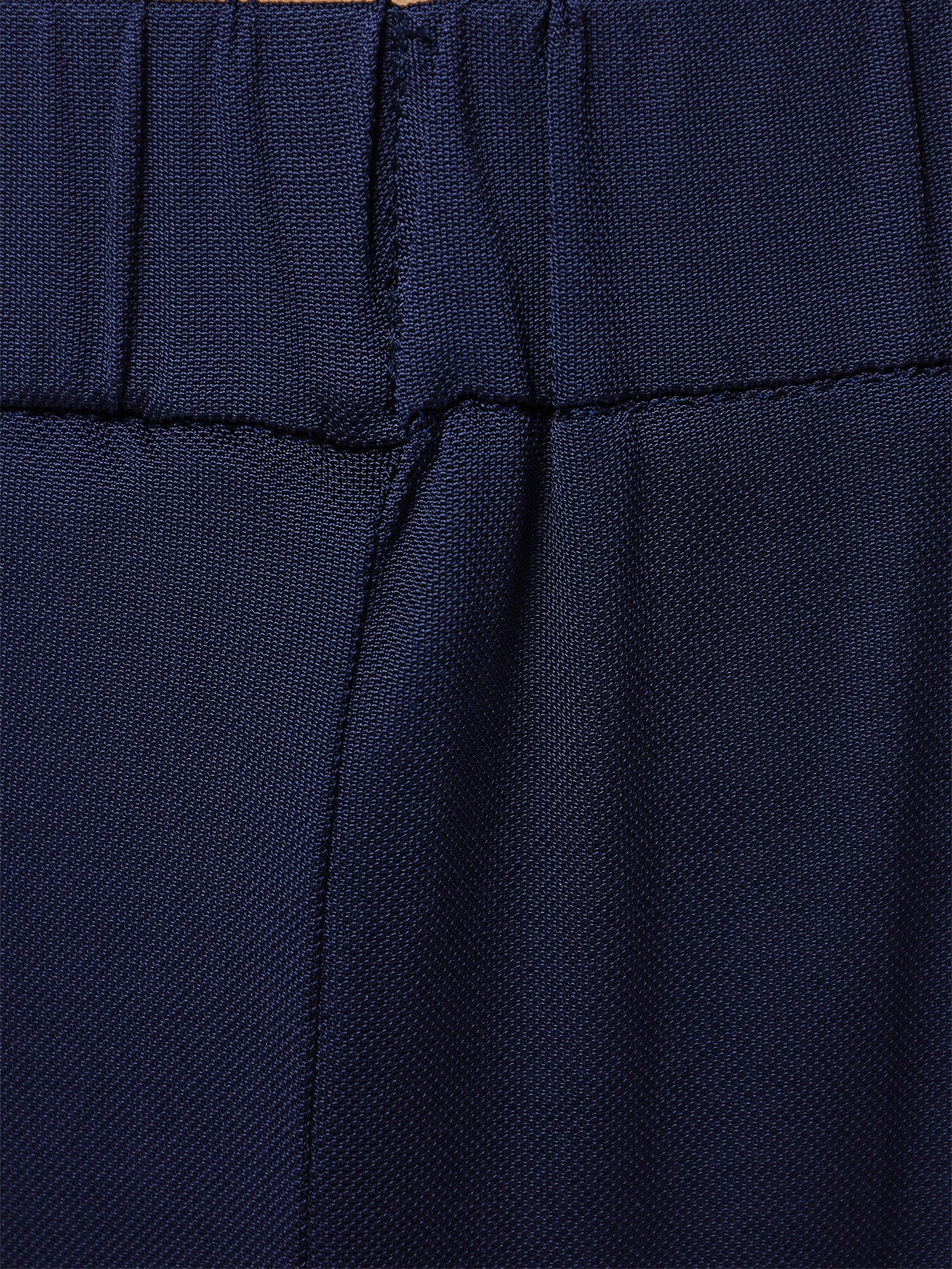 Брюки трикотажные темно-синего цвета с эластичным поясом